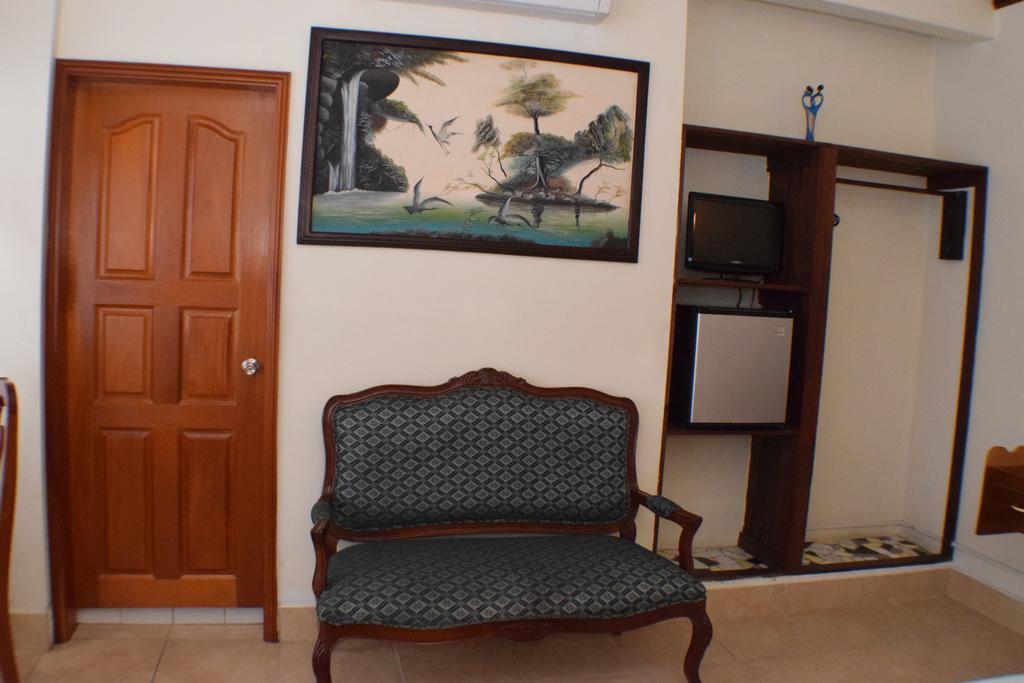 Martha'S Guesthouse San Ignacio Luaran gambar