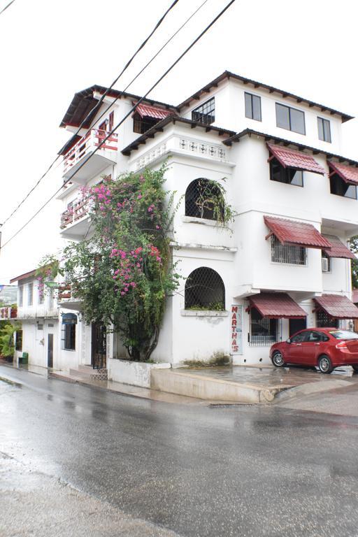 Martha'S Guesthouse San Ignacio Luaran gambar