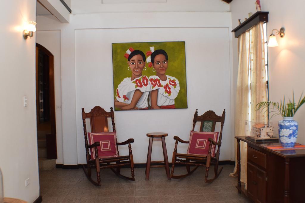 Martha'S Guesthouse San Ignacio Luaran gambar