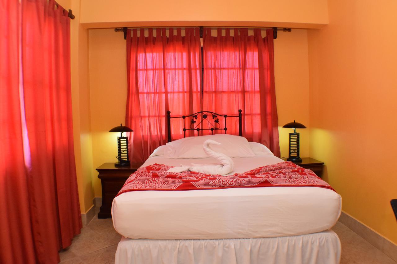 Martha'S Guesthouse San Ignacio Bilik gambar